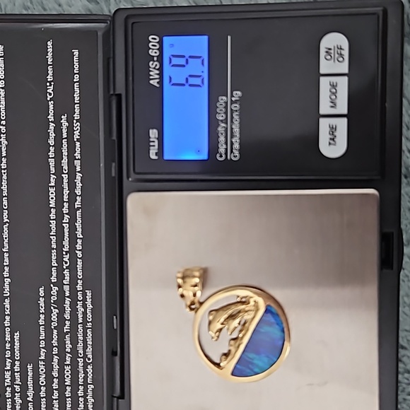 14kt Yellow Gold & Opal pendant - Picture 4 of 4